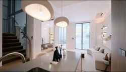 Miltonia Close (D27), Terrace #563668891